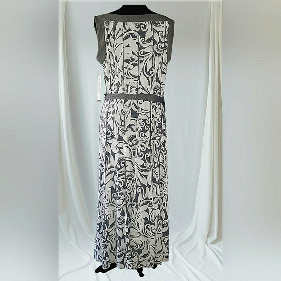 New Events Knit Brunch Sundress Gray White Embroidered Floral Soft Stretch - Picture 5 of 9